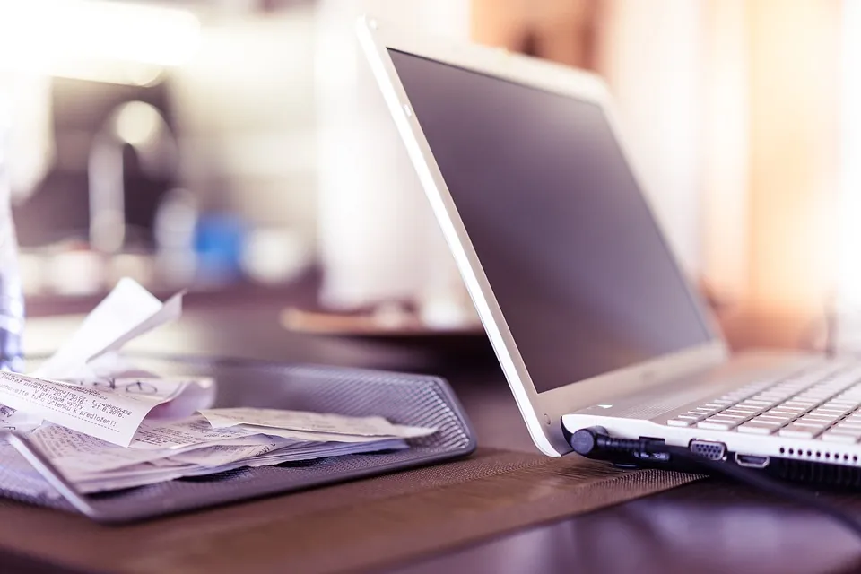 3 Things You Can Do to Manage Business Expenses Even If You Hate Numbers